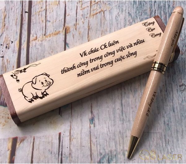 bút gỗ khắc tên giá rẻ