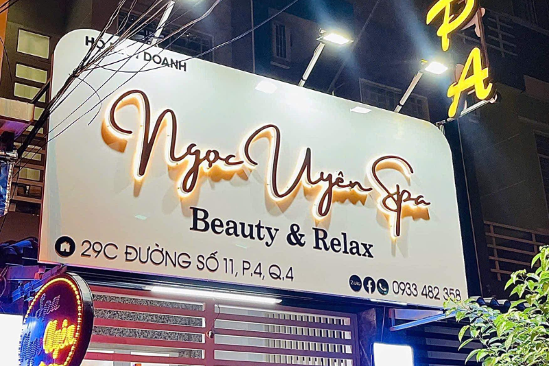 Biển quảng cáo Quận 4 nổi bật