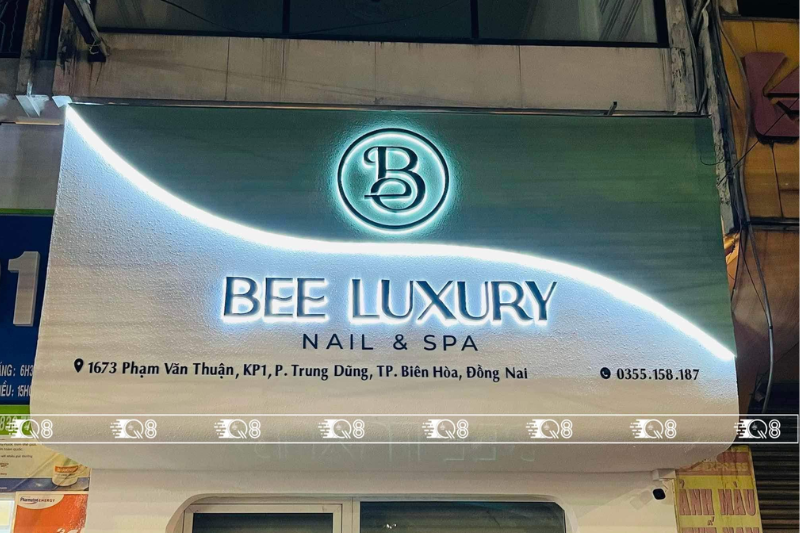 Đặt tên cho tiệm nail theo phong cách hoặc tên chủ tiệm