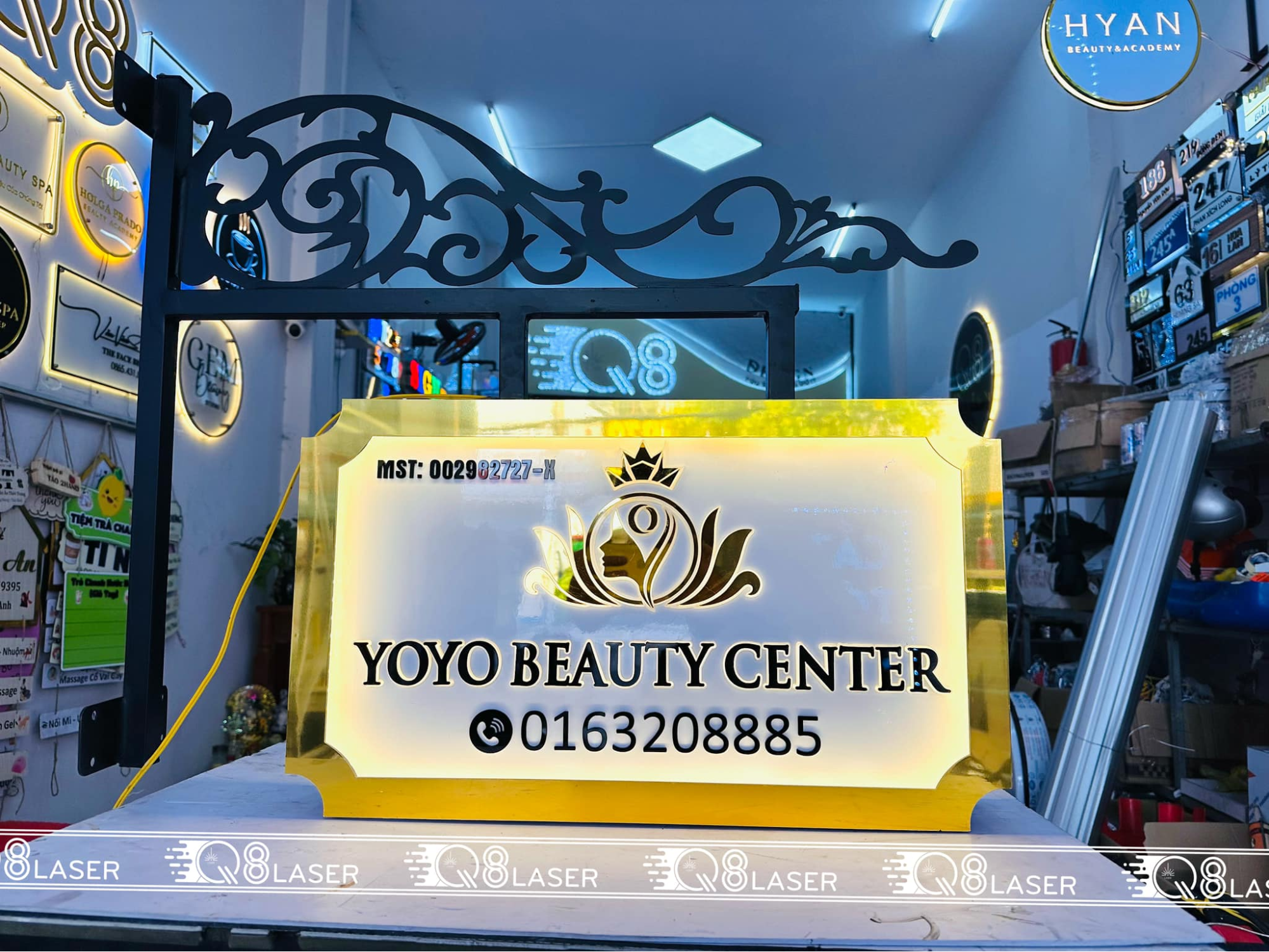 Biển vẫy đèn led là gì?