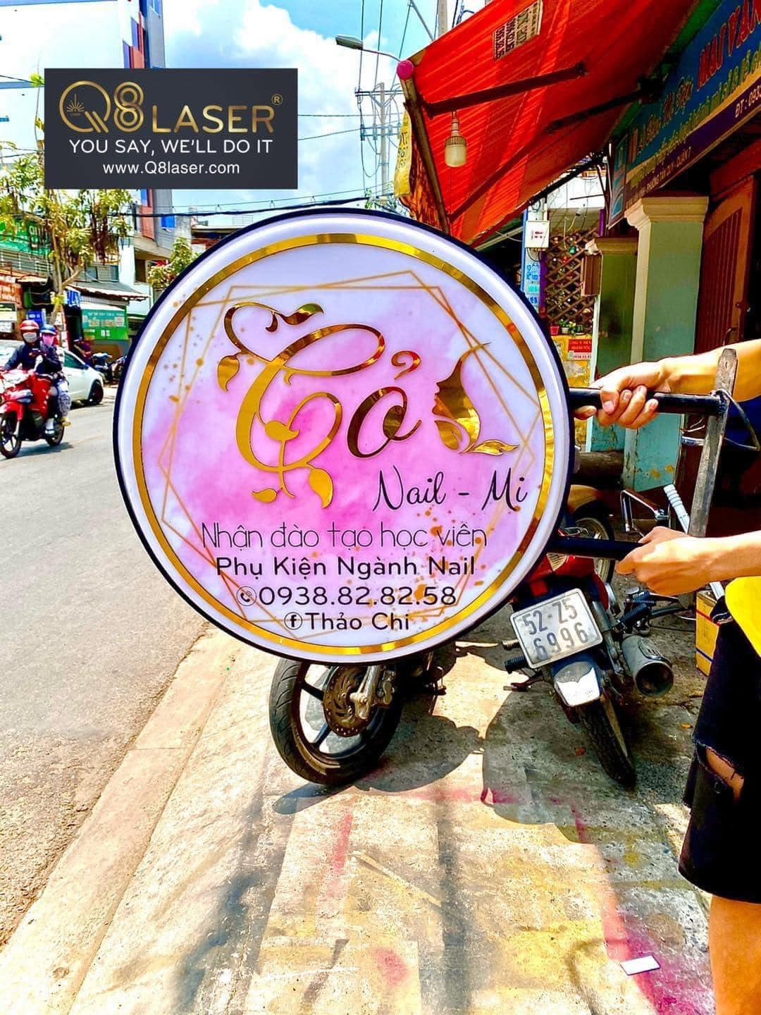 Biển vẫy quảng cáo hộp đèn