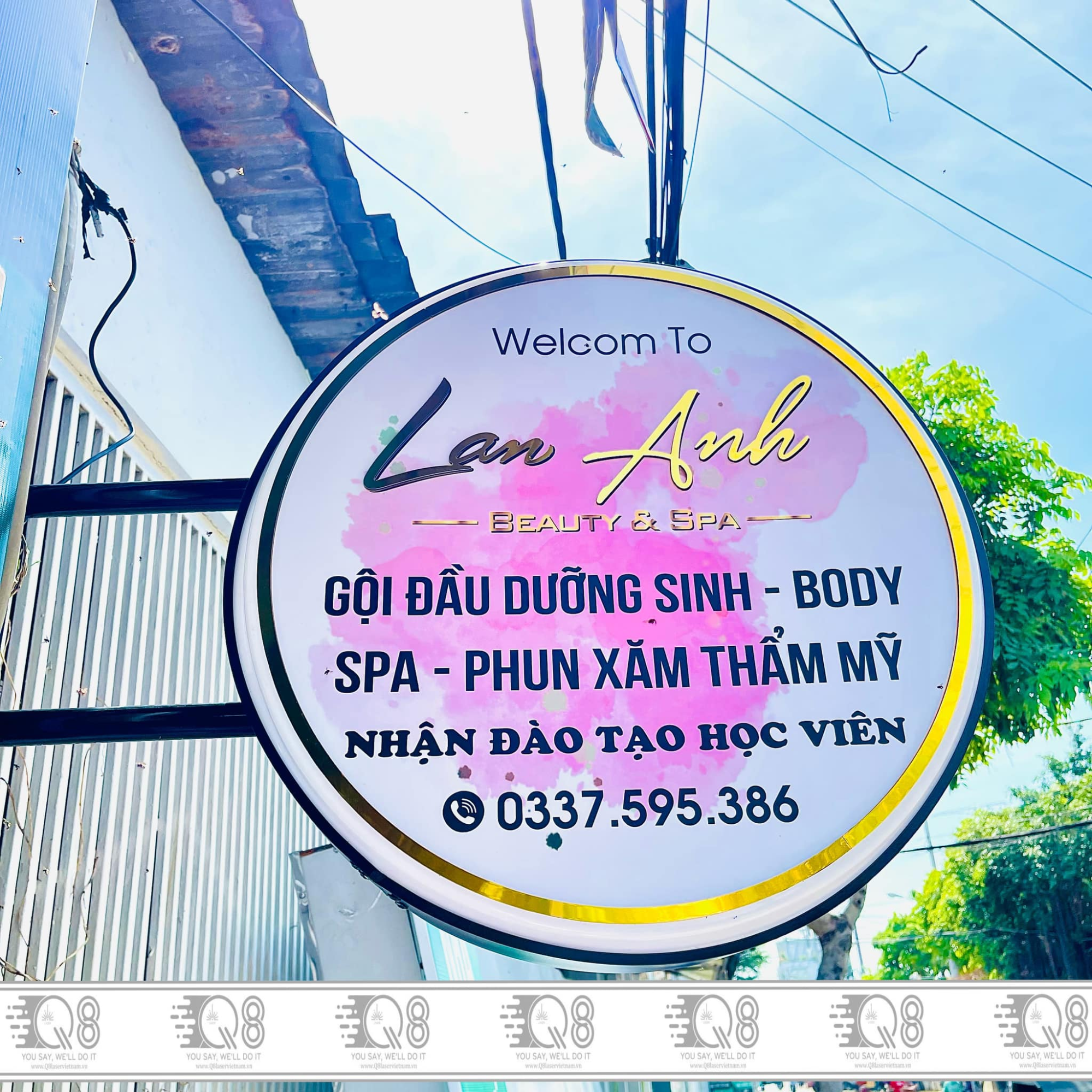 Giá biển led vẫy gội đầu dưỡng sinh