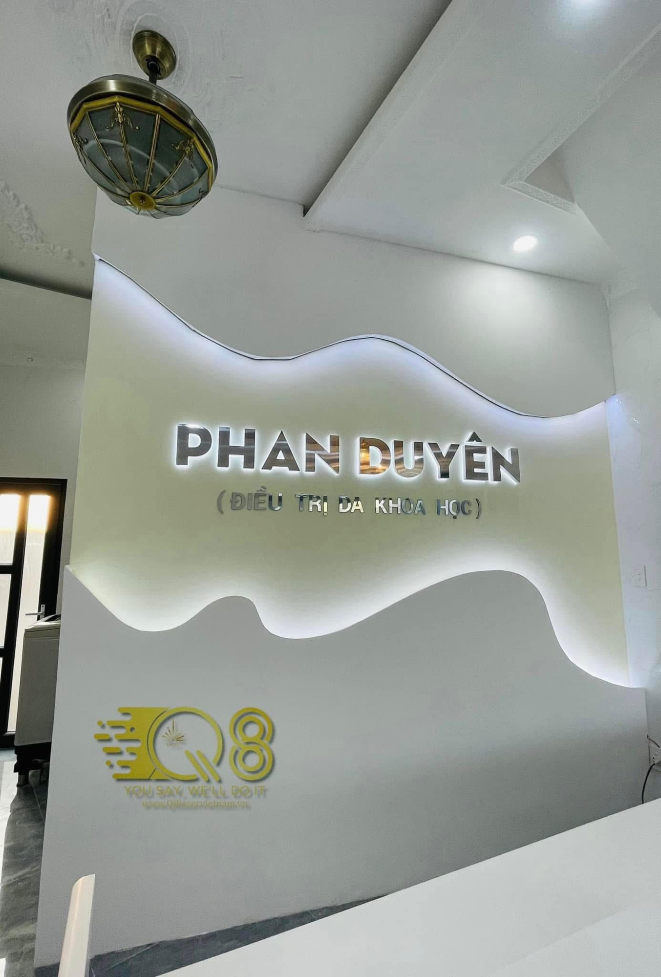 Tại Sao Nên Lựa Chọn bảng hiệu công ty đẹp?