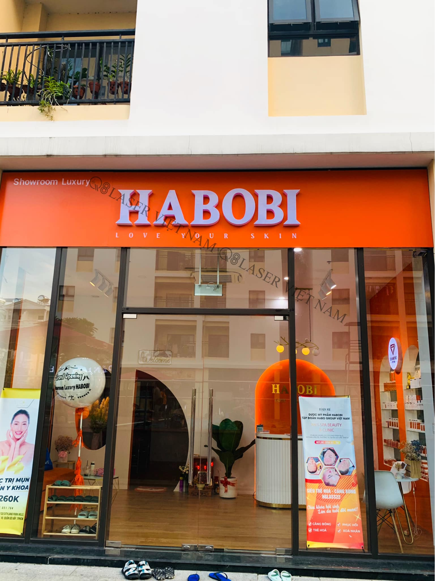 Thiết kế biển quảng cáo đúng vị trí đặt biển
