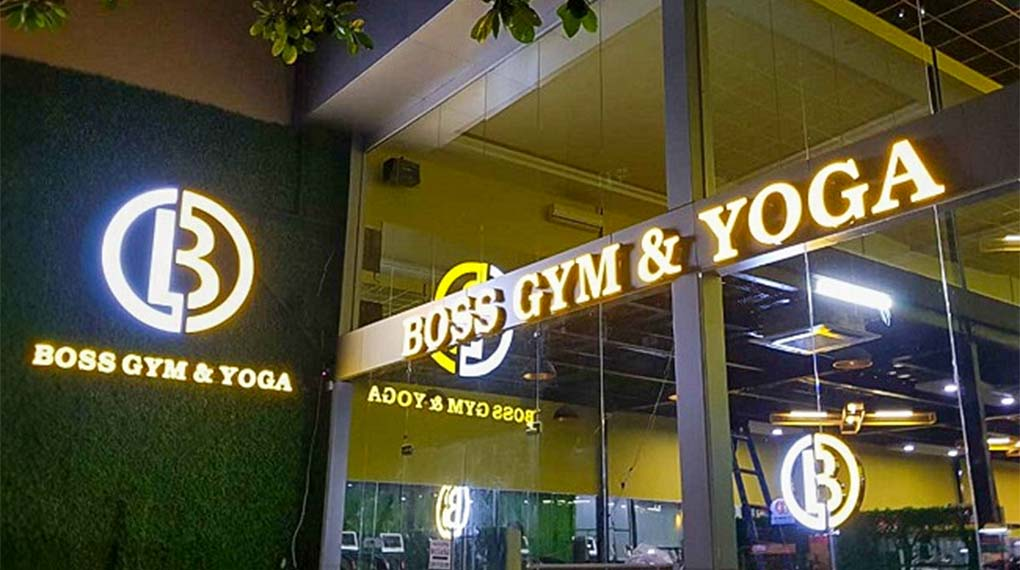Bảng hiệu decal dán kính - Bảng hiệu yoga