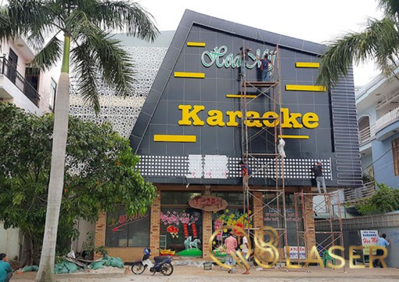 Bảng hiệu karaoke giá rẻ, thi công nhanh
