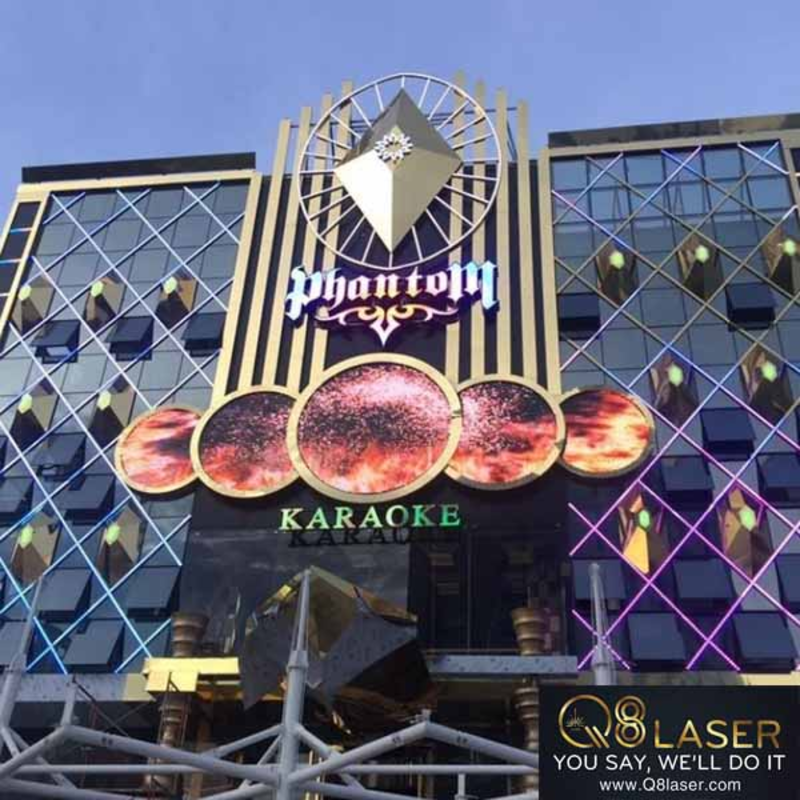 Bảng hiệu karaoke Neon tạo điểm nhấn khác biệt
