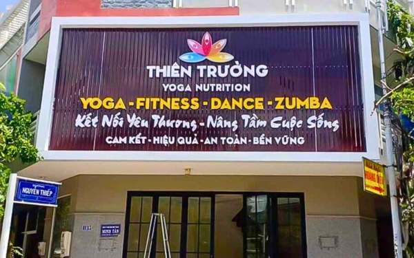 Những lưu ý khi làm Bảng hiệu yoga