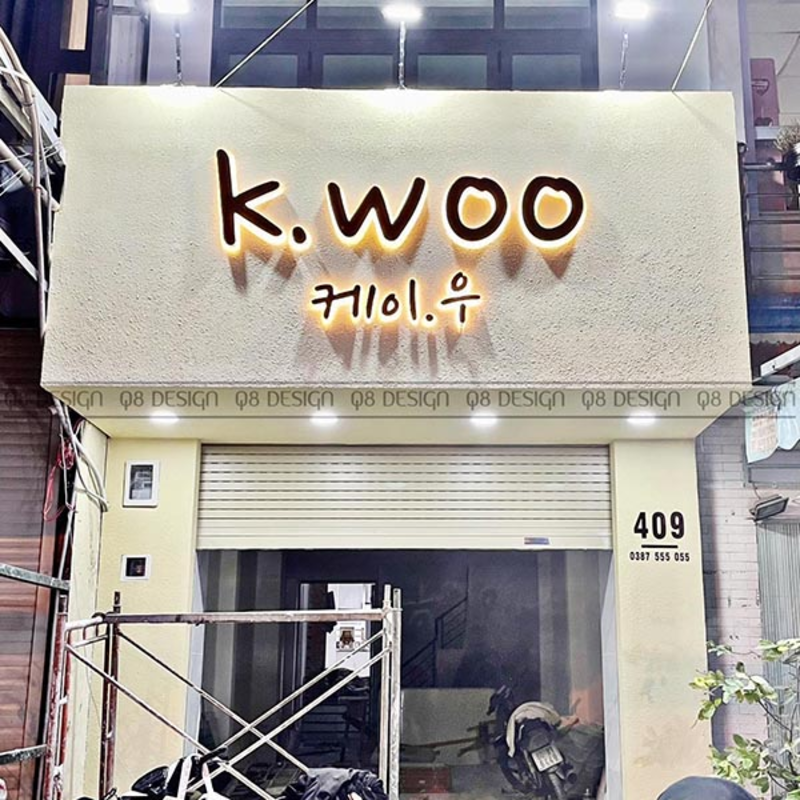 Bảng hiệu Cemboard kết hợp khung sắt