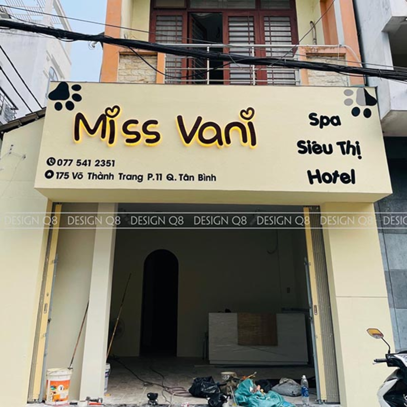 Bảng hiệu Cemboard ốp tường mặt tiền