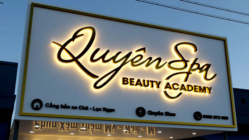 Bảng hiệu massage đèn LED nổi bật buổi tối