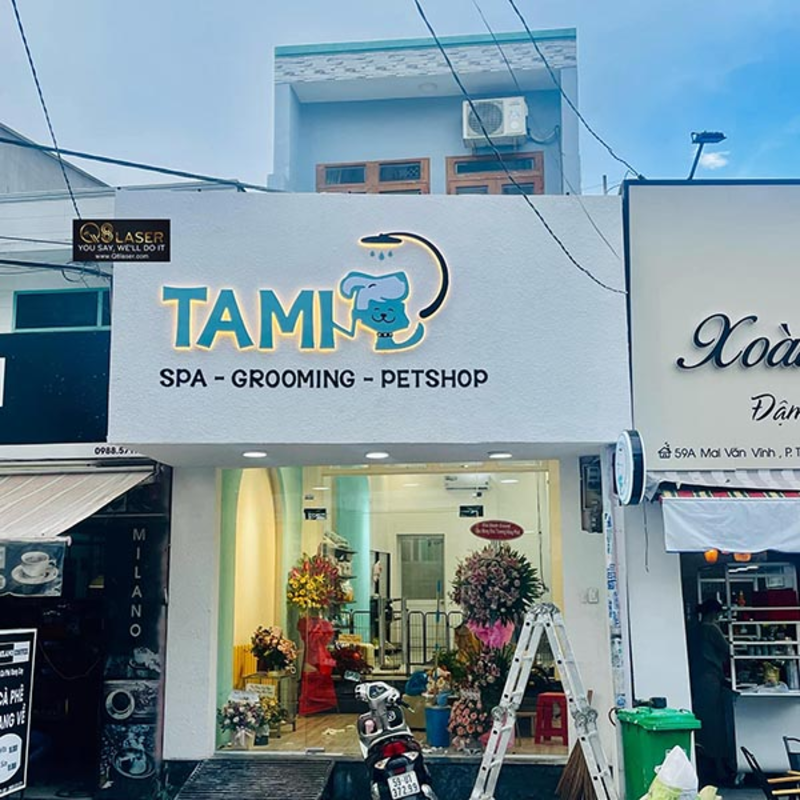 Bảng hiệu pet shop - Phong cách tối giản, sang trọng