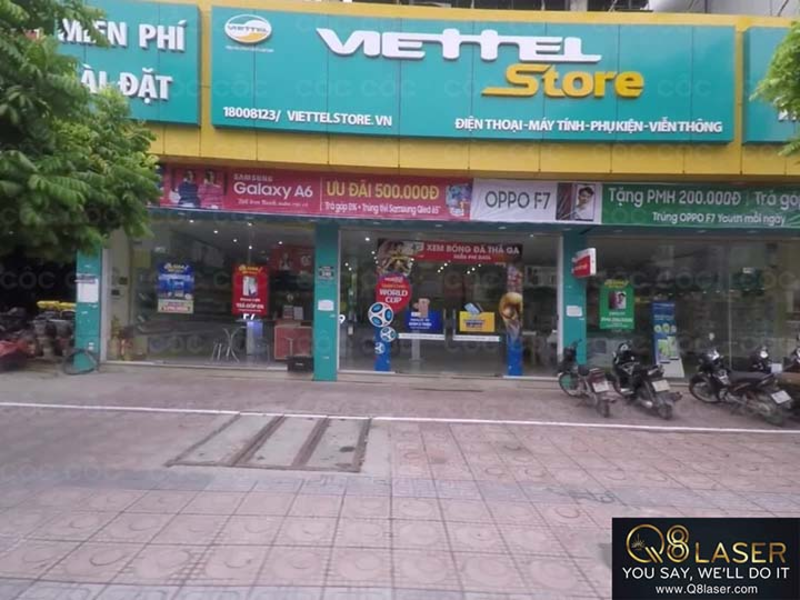 Bảng hiệu Viettel dạng treo ngoài trời