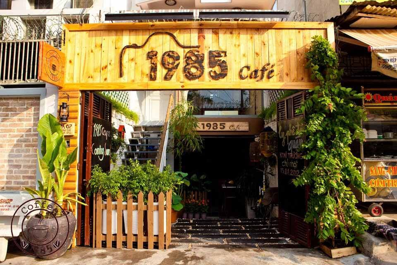 Lợi ích của bảng hiệu gỗ vintage