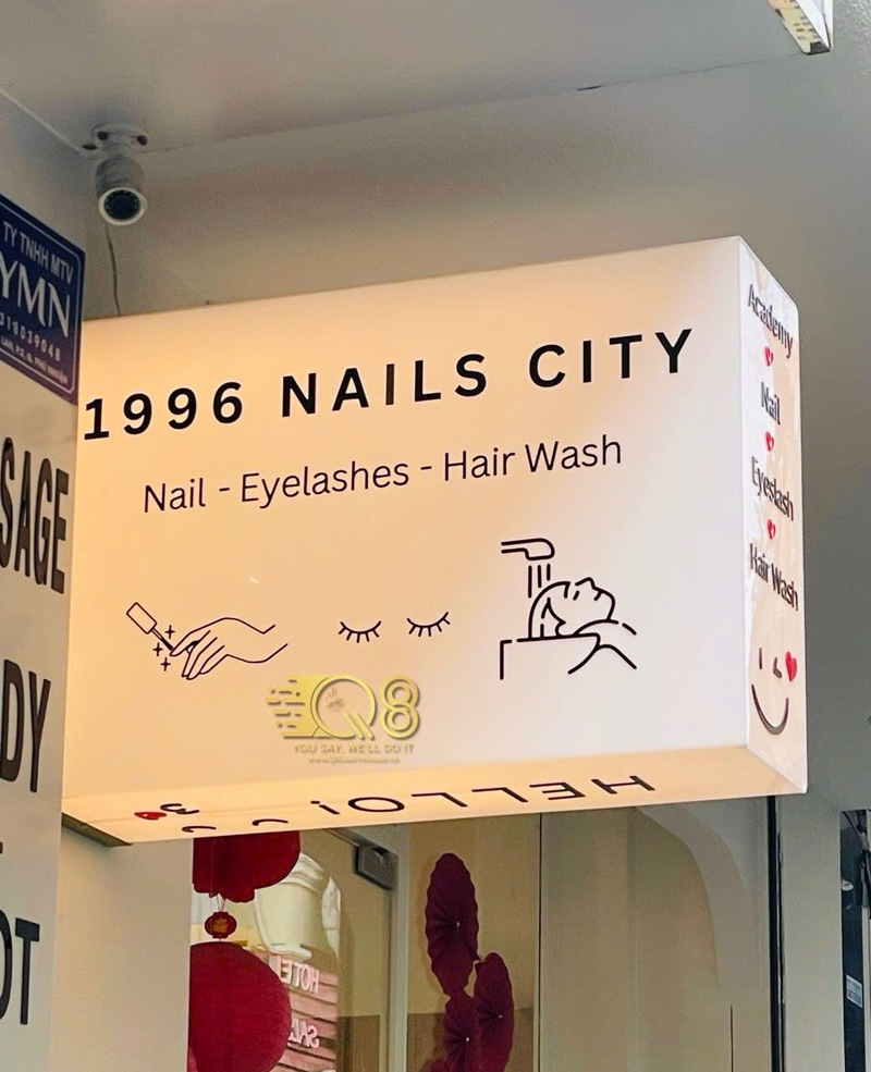 Mẫu bảng hiệu nail đứng, biển tiệm nail nhỏ đẹp