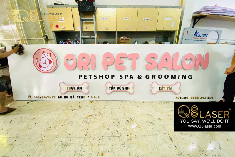 Bảng hiệu alu quận Bình Tân sang trọng, bền màu theo thời gian.