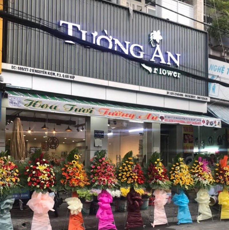 Bảng hiệu hoa tươi bằng mica