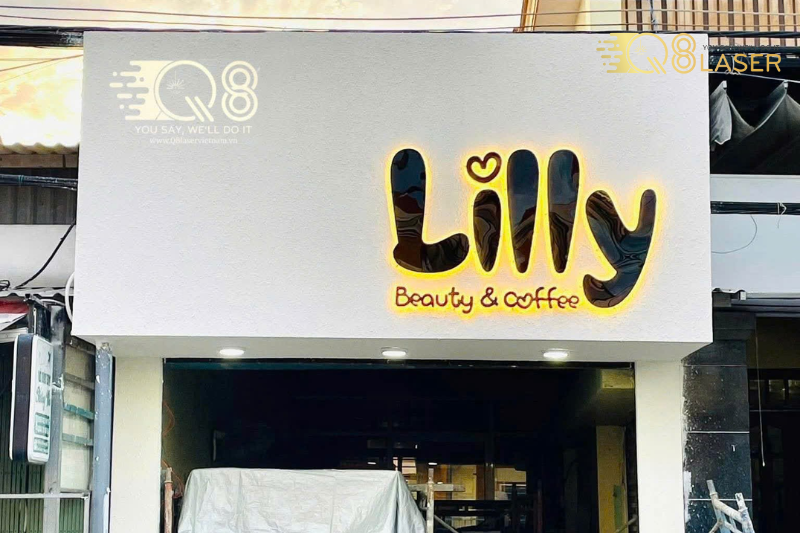 Bảng hiệu tôn giá rẻ quận Bình Tân cho cửa hàng nhỏ.