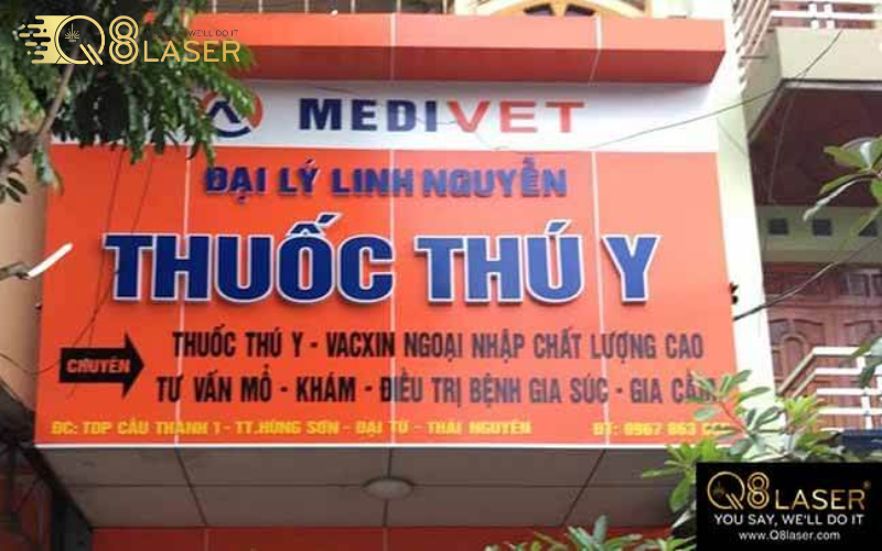 Bảng quảng cáo thuốc thú y bằng mica