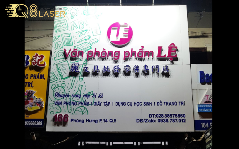 Mẫu bảng hiệu alu sang trọng