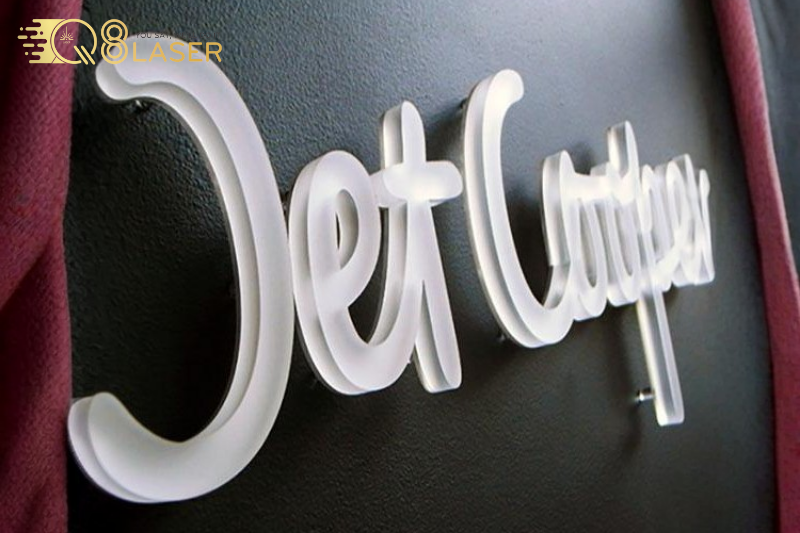 Thi công Chữ Nổi Mica Quận Bình Tân