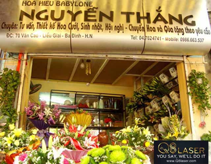 Vì sao bảng hiệu shop hoa tươi quan trọng