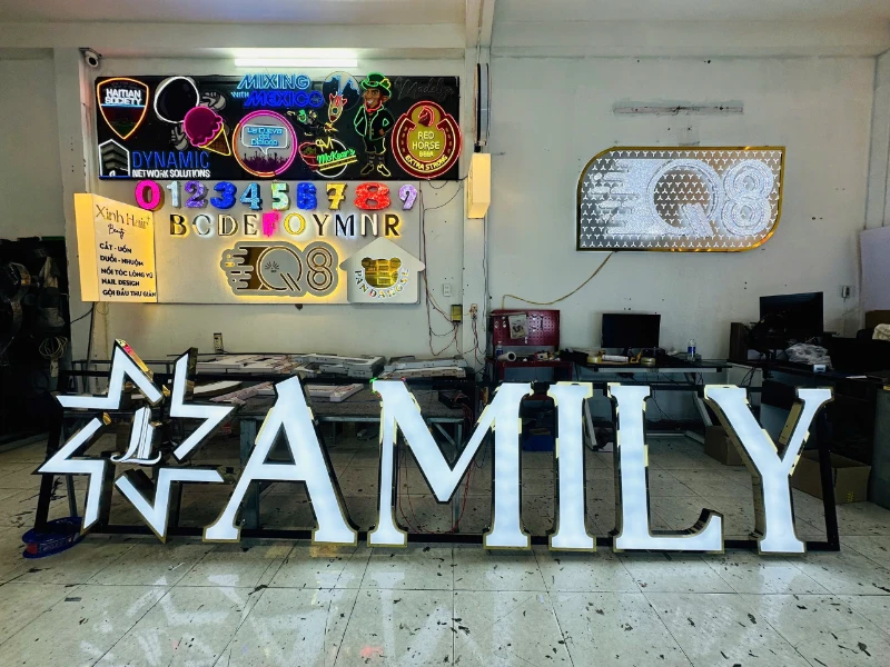 Bảng Hiệu AMILY – Thiết Kế & Thi Công Q8 Laser