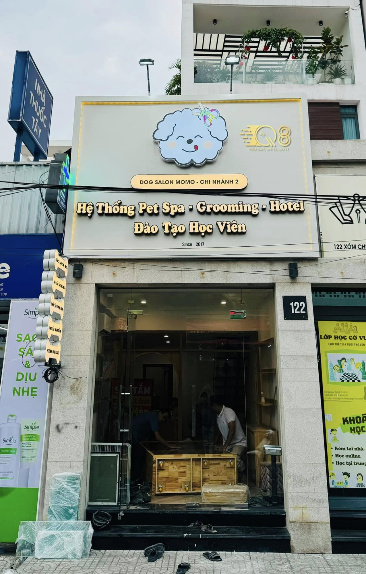 Bảng hiệu alu chữ nổi mica