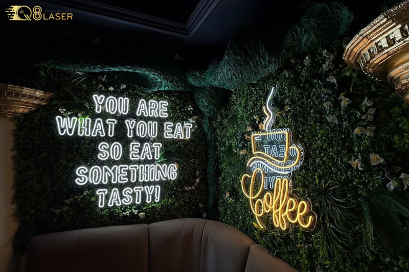 Bảng hiệu đèn led đẹp, ánh sáng đều và sắc nét