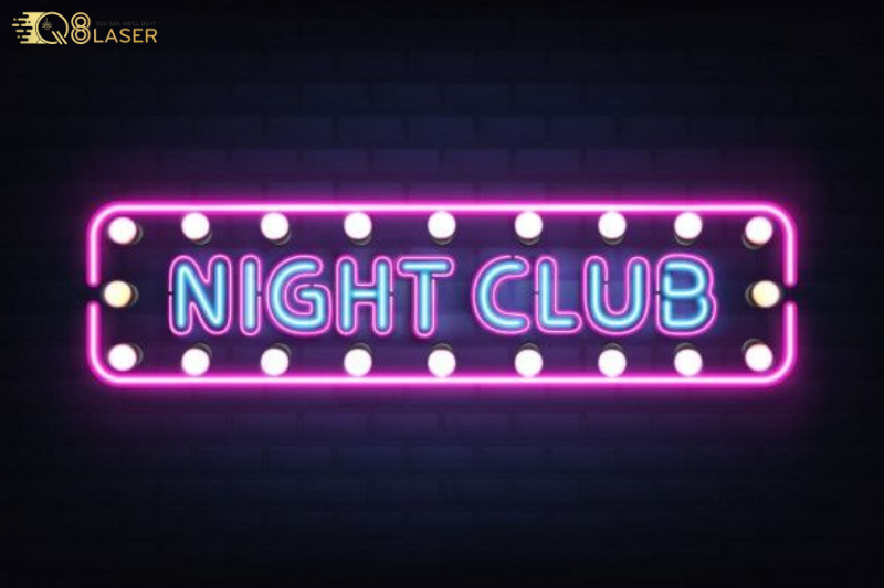 Bảng hiệu đèn led nổi bật, dễ thu hút khách hàng từ xa