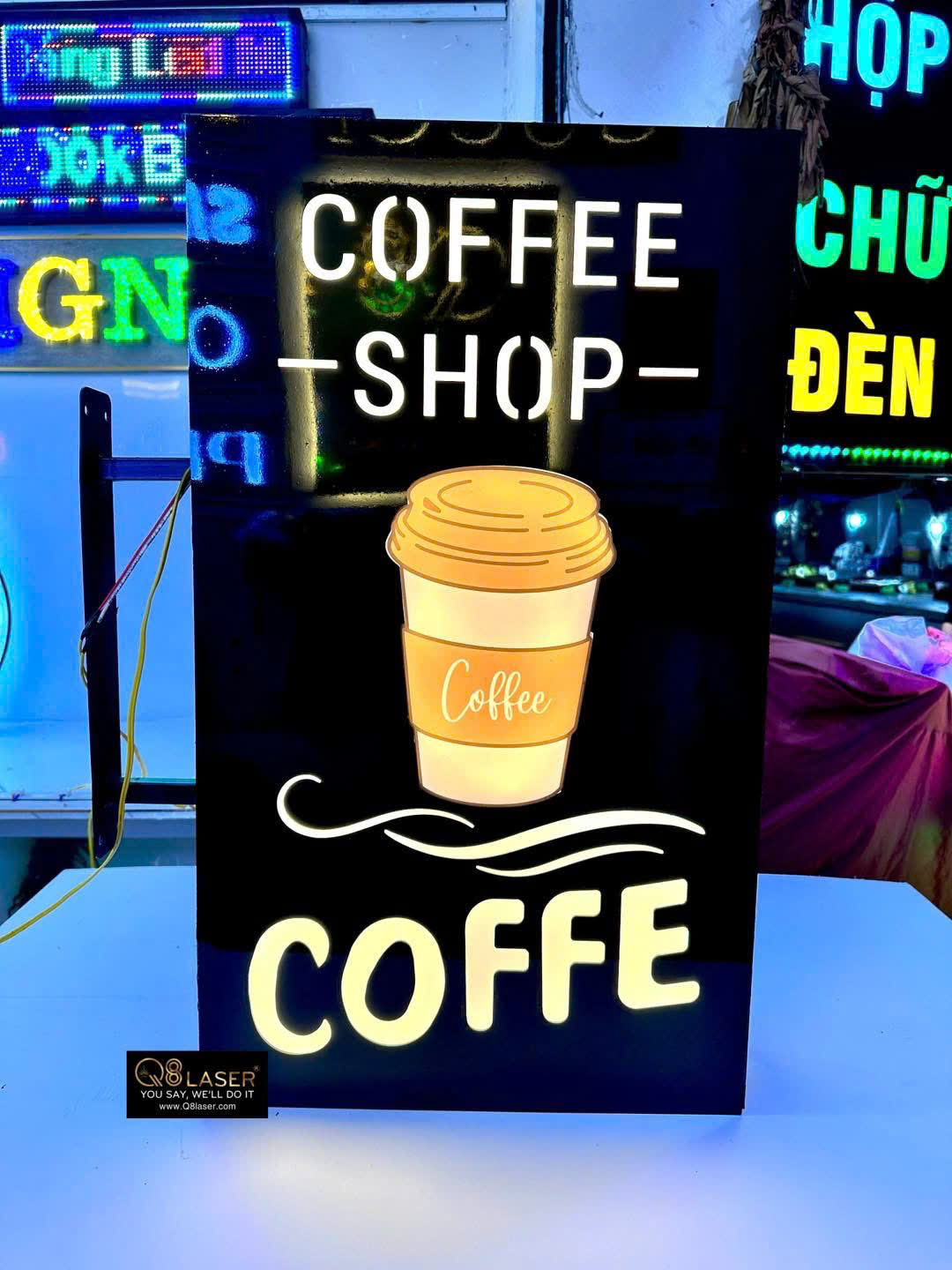 Bảng hiệu hộp đèn quán cà phê