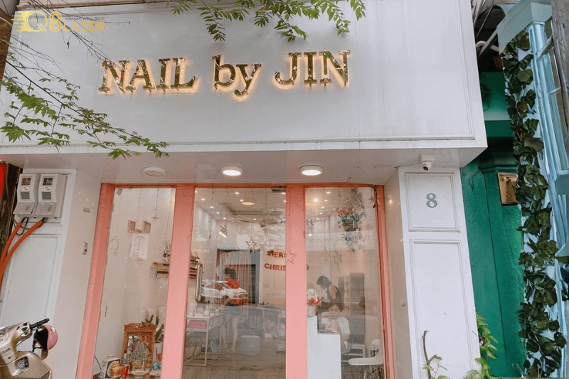 Bảng hiệu nail cá tính – Neon sign, màu sắc bắt mắt