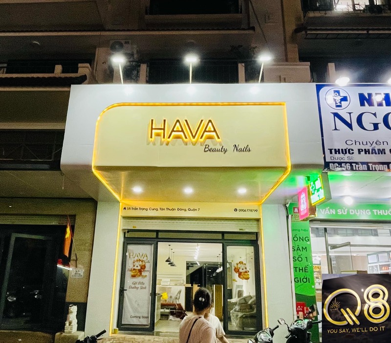 Bảng hiệu nhỏ giúp không gian kinh doanh gọn gàng hơn