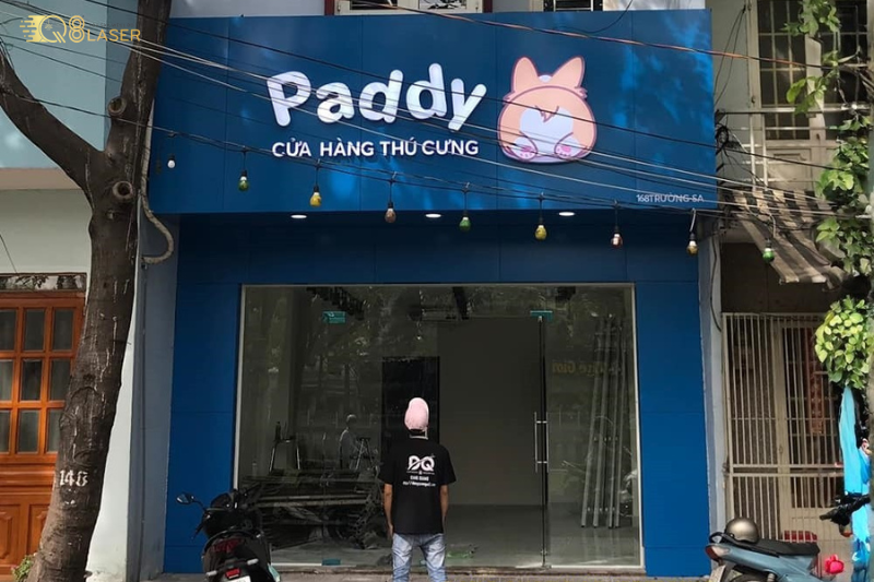 Bảng hiệu pet shop thu hút khách