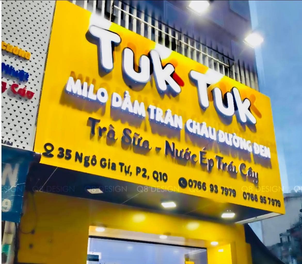 bảng hiệu trà sữa đứng