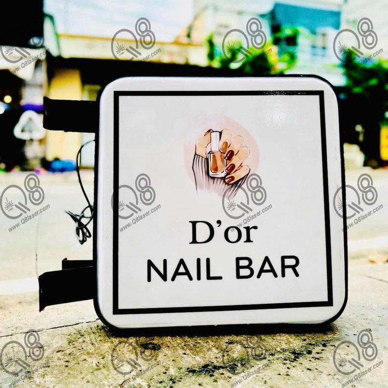 Bảng hiệu tròn đẹp giúp cửa hàng nổi bật hơn