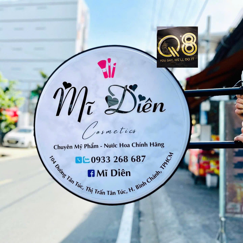 Bảng hiệu tròn thiết kế đơn giản mà nổi bật