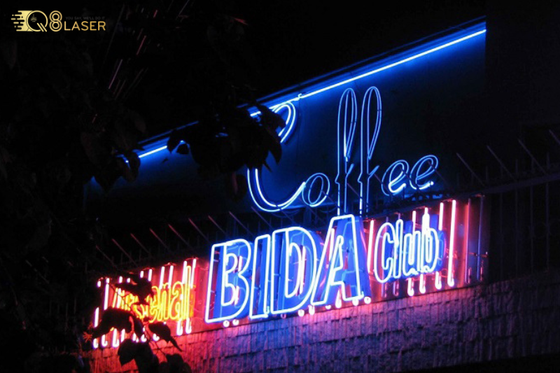 Biển bi a đẹp, phù hợp cho các tiệm bida quy mô nhỏ và lớn.