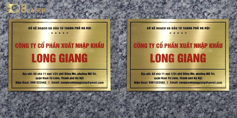 Biển công ty bằng đồng bền đẹp