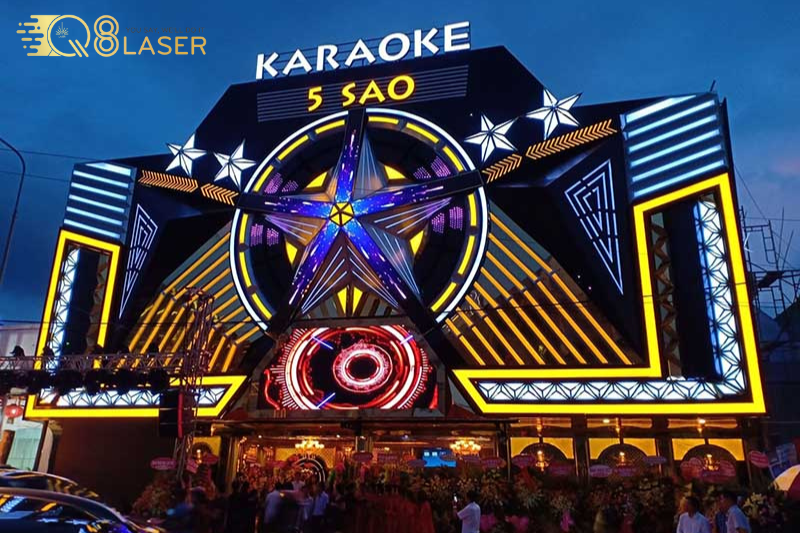 Biển karaoke đẹp phù hợp nhiều phong cách quán