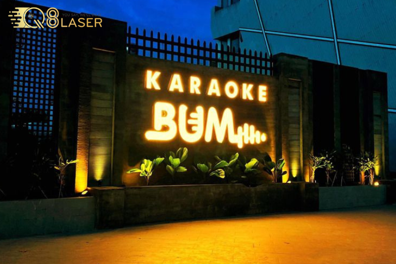 Biển quảng cáo karaoke thiết kế chắc chắn, bền đẹp