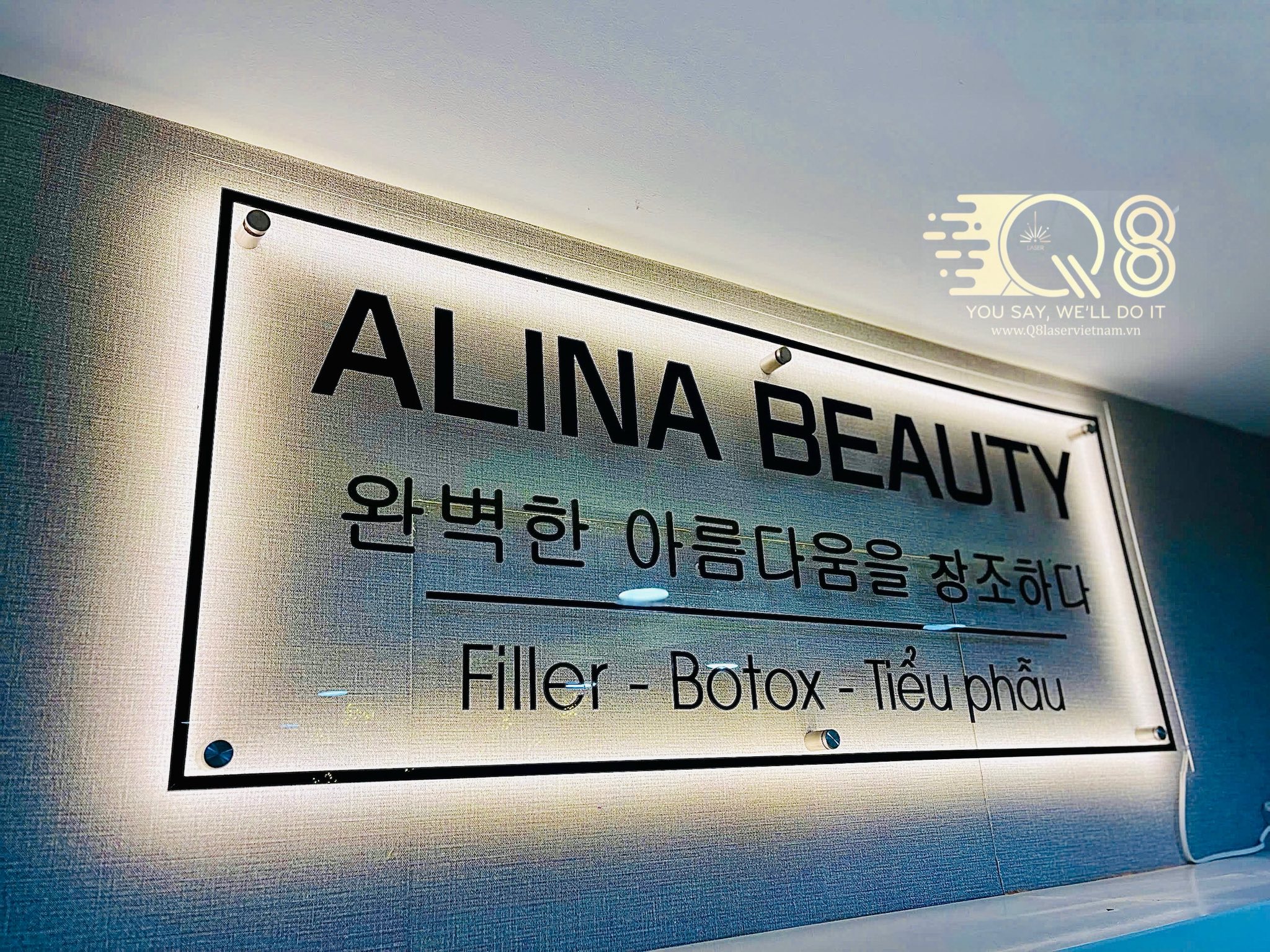 Biển quảng cáo spa chữ nổi mica/Alu/Inox