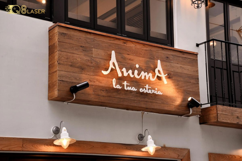 Biển quảng cáo vintage phong cách mộc, phù hợp không gian hoài niệm