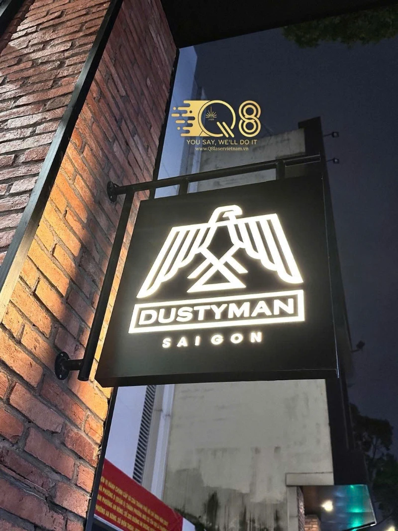 Bảng Hiệu Dustyman Classic – Dự Án Q8 Laser