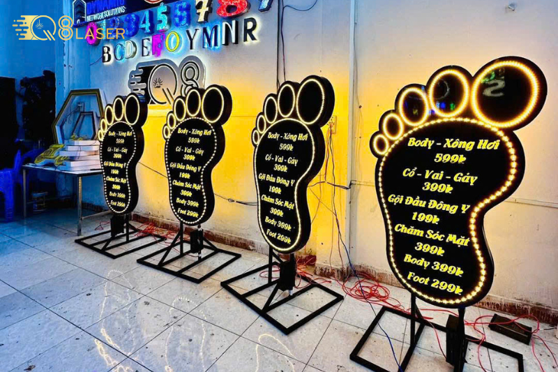 Giá hộp đèn siêu mỏng cạnh tranh thị trường