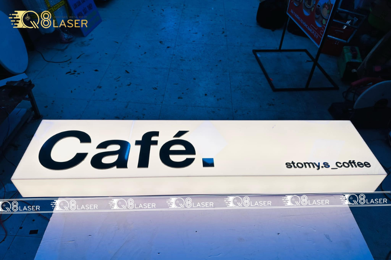 Hộp đèn siêu mỏng phù hợp không gian nhỏ