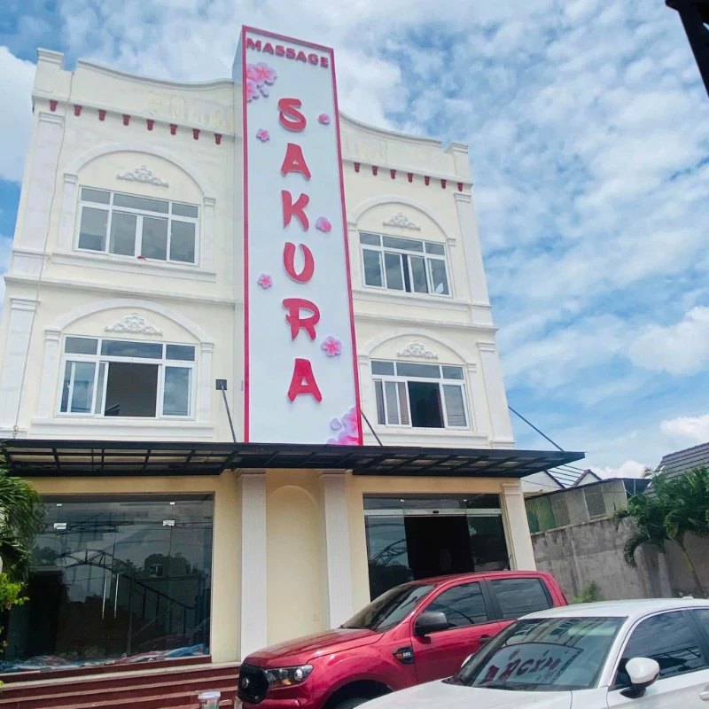 Biển hiệu Massage Sakura nổi bật - Thi công Q8 Laser