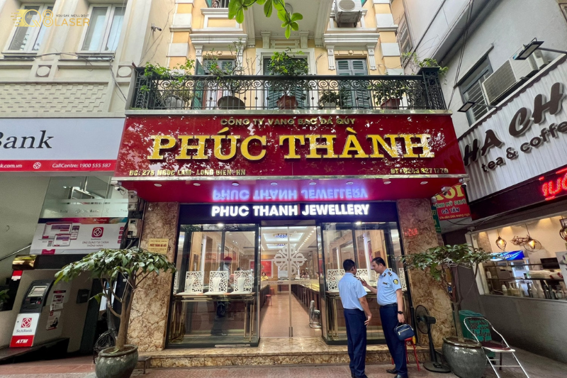 Bảng hiệu bạc tinh xảo, thẩm mỹ cao