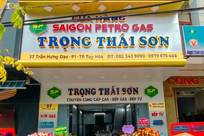 Bảng hiệu cửa hàng gas nổi bật thương hiệu, bảng hiệu gas rõ ràng.