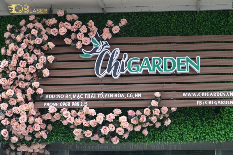 Bảng hiệu tiệm hoa thanh lịch